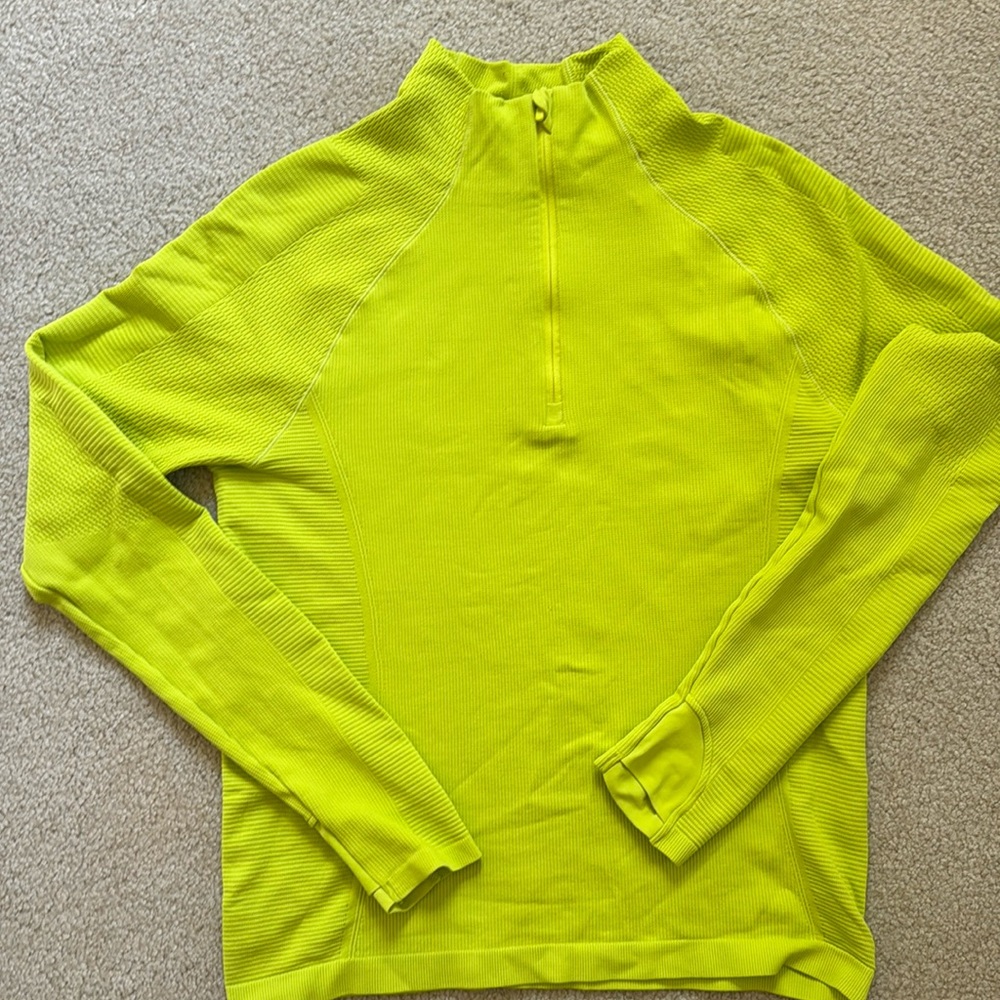 Athlete quarter zip